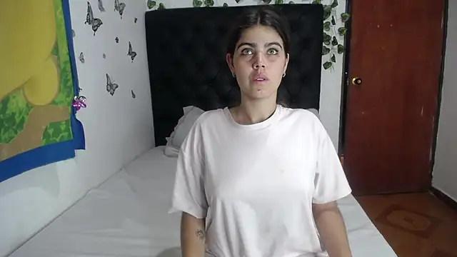 Snapshot of isabel_09 chatting on 03/01/26, 12:16 isabel 09 online show from 03/01/26, 12:16