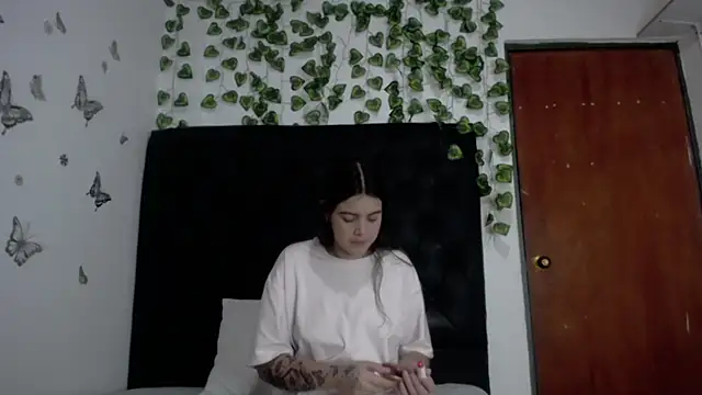 isabel 09 online show from 04/06/26, 12:28