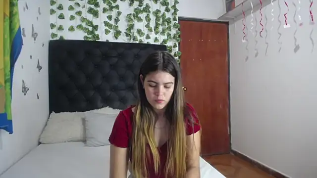 Snapshot of isabel_09 chatting on 02/24/26, 02:56 isabel 09 online show from 02/24/26, 02:56