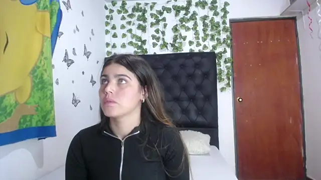 Snapshot of isabel_09 chatting on 02/26/26, 03:06 isabel 09 online show from 02/26/26, 03:06