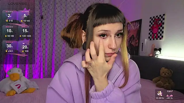 LilithPoison online show from 10/30/25, 06:05