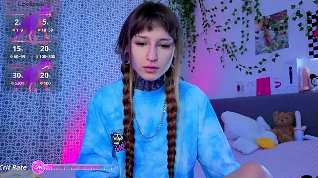 LilithPoison online show from 05/03/26, 06:00