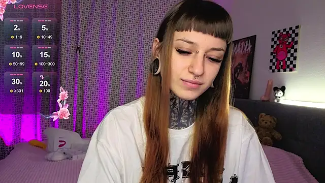 LilithPoison online show from 10/22/25, 07:24