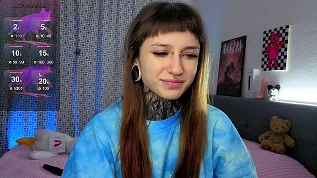 LilithPoison online show from 11/28/25, 06:08