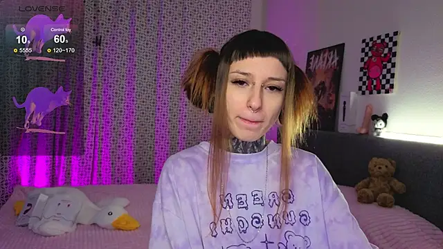 LilithPoison online show from 11/06/25, 06:01