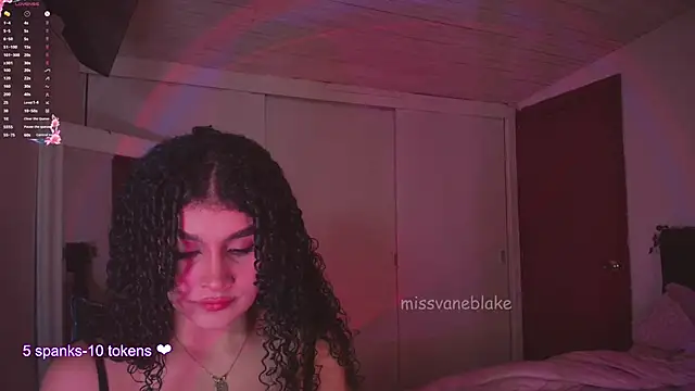 missvaneblake online show from 11/18/25, 11:46