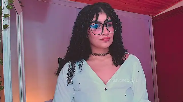 missvaneblake online show from 09/30/25, 12:33