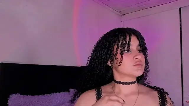 Snapshot of missvaneblake chatting on 06/24/26, 02:15 missvaneblake online show from 06/24/26, 02:15