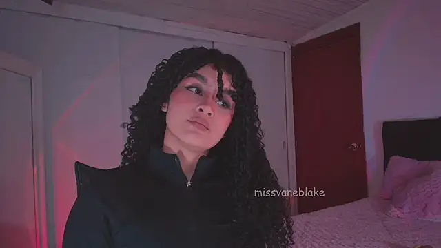 missvaneblake online show from 11/25/25, 10:59