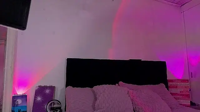 Snapshot of missvaneblake chatting on 06/28/26, 03:07 missvaneblake online show from 06/28/26, 03:07