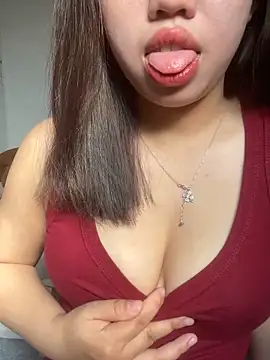 Snapshot of Rose-babyx chatting on 02/05/26, 02:07 Rose-babyx online show from 02/05/26, 02:07