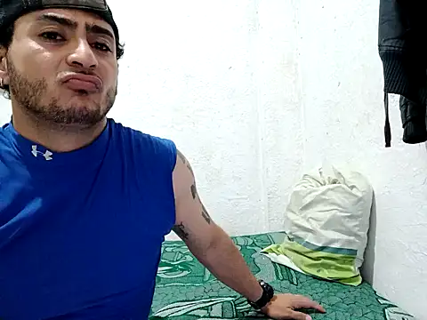 ChubySexi76109 online show from 10/12/25, 03:24