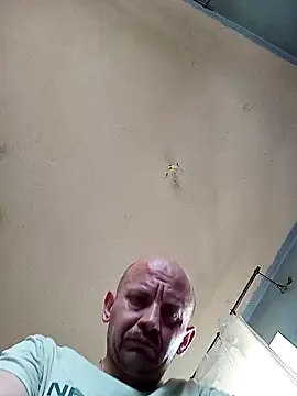 Jarektchurzewski online show from 04/04/26, 02:45