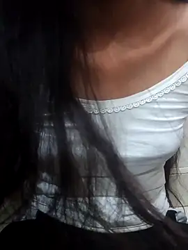 Snapshot of Pihu-satr78 chatting on 10/06/25, 05:41 Pihu-satr78 online show from 10/06/25, 05:41