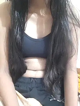 Snapshot of Pihu-satr78 chatting on 10/12/25, 02:35 Pihu-satr78 online show from 10/12/25, 02:35