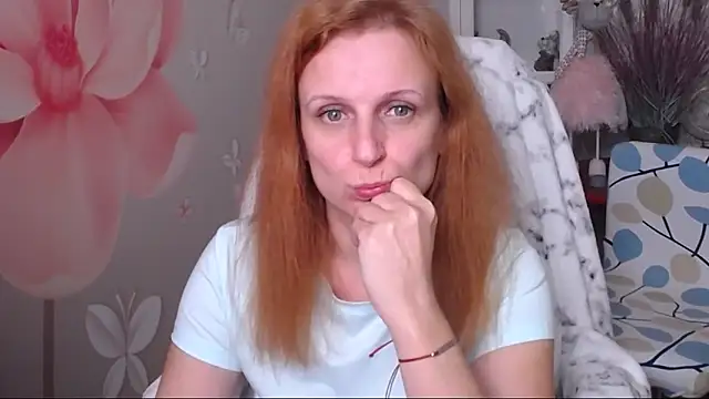 Snapshot of Venus_love1 chatting on 03/18/26, 06:42 Venus love1 online show from 03/18/26, 06:42