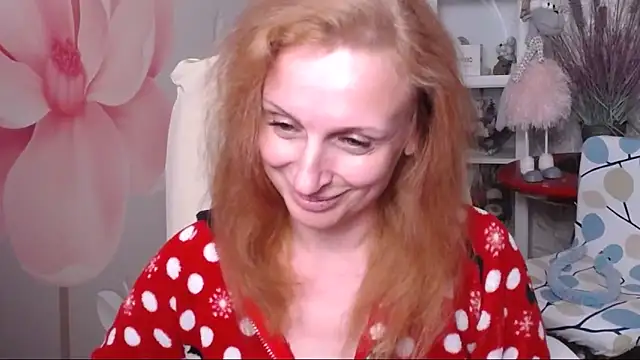 Snapshot of Venus_love1 chatting on 05/28/26, 04:57 Venus love1 online show from 05/28/26, 04:57