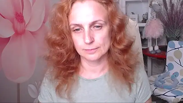 Snapshot of Venus_love1 chatting on 06/12/26, 04:38 Venus love1 online show from 06/12/26, 04:38