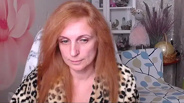 Snapshot of Venus_love1 chatting on 10/14/25, 04:51 Venus love1 online show from 10/14/25, 04:51