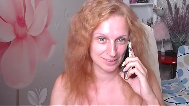 Snapshot of Venus_love1 chatting on 07/04/26, 04:44 Venus love1 online show from 07/04/26, 04:44