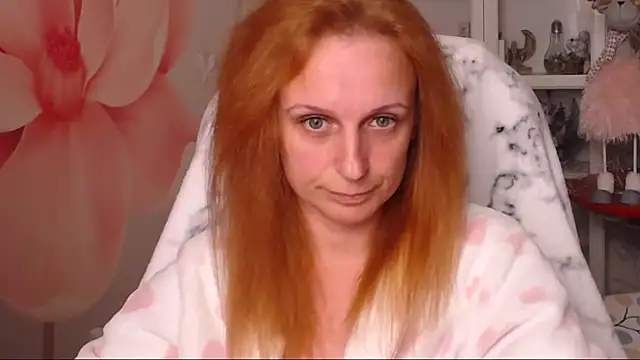 Snapshot of Venus_love1 chatting on 10/22/25, 05:23 Venus love1 online show from 10/22/25, 05:23
