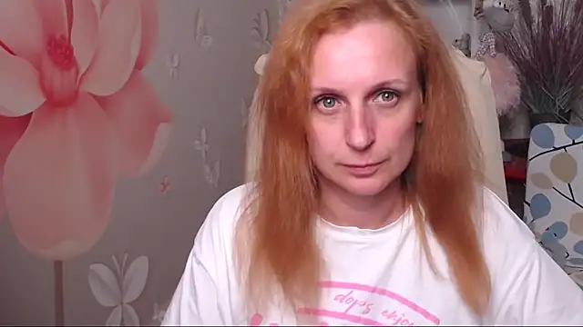 Snapshot of Venus_love1 chatting on 05/26/26, 05:22 Venus love1 online show from 05/26/26, 05:22