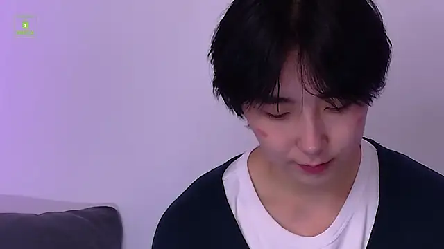 HeejinWang online show from 06/26/26, 10:32