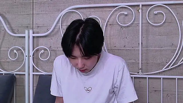HeejinWang online show from 05/30/26, 04:41