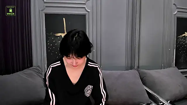 HeejinWang online show from 05/06/26, 04:27
