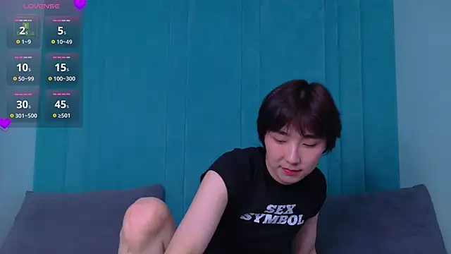 HeejinWang online show from 04/18/26, 08:20