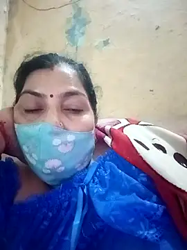 Snapshot of Love-890 chatting on 10/08/25, 01:51 Love-890 online show from 10/08/25, 01:51