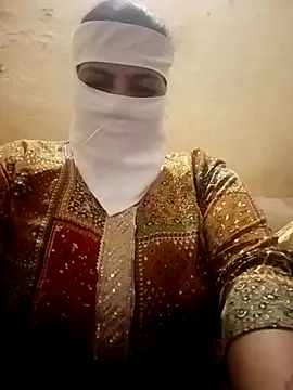 Snapshot of Love-890 chatting on 10/25/25, 11:53 Love-890 online show from 10/25/25, 11:53