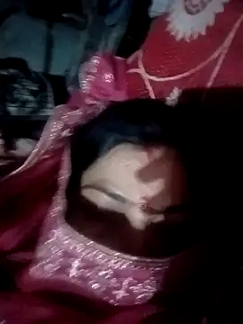 Snapshot of Love-890 chatting on 11/23/25, 04:28 Love-890 online show from 11/23/25, 04:28