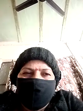 Snapshot of Love-890 chatting on 12/04/25, 03:49 Love-890 online show from 12/04/25, 03:49