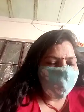 Snapshot of Love-890 chatting on 10/05/25, 05:31 Love-890 online show from 10/05/25, 05:31