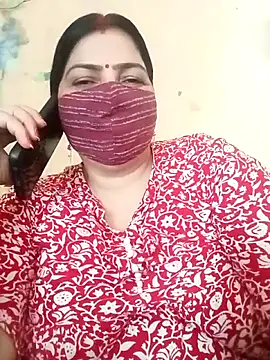 Snapshot of Love-890 chatting on 10/31/25, 05:37 Love-890 online show from 10/31/25, 05:37