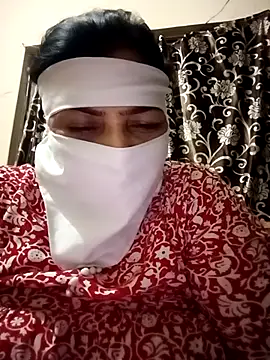 Snapshot of Love-890 chatting on 11/06/25, 11:09 Love-890 online show from 11/06/25, 11:09