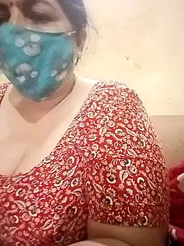 Snapshot of Love-890 chatting on 10/07/25, 01:45 Love-890 online show from 10/07/25, 01:45