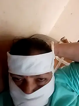 Snapshot of Love-890 chatting on 11/14/25, 07:01 Love-890 online show from 11/14/25, 07:01