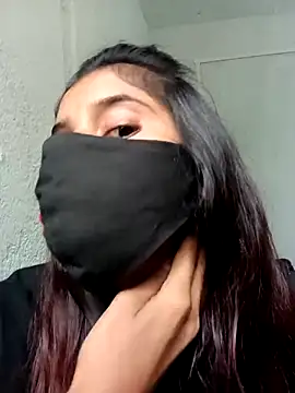 Snapshot of Aaisha-16 chatting on 10/29/25, 02:21 Aaisha-16 online show from 10/29/25, 02:21