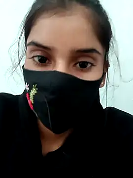 Snapshot of Aaisha-16 chatting on 11/13/25, 02:04 Aaisha-16 online show from 11/13/25, 02:04