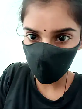 Snapshot of Aaisha-16 chatting on 11/20/25, 03:29 Aaisha-16 online show from 11/20/25, 03:29