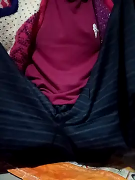 Snapshot of Aaisha-16 chatting on 12/03/25, 01:06 Aaisha-16 online show from 12/03/25, 01:06