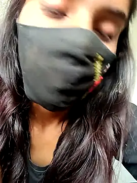 Snapshot of Aaisha-16 chatting on 11/07/25, 02:49 Aaisha-16 online show from 11/07/25, 02:49