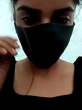 Snapshot of Aaisha-16 chatting on 11/16/25, 01:54 Aaisha-16 online show from 11/16/25, 01:54