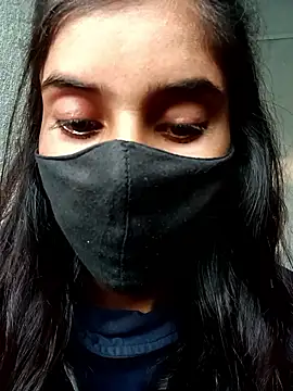 Snapshot of Aaisha-16 chatting on 11/25/25, 02:34 Aaisha-16 online show from 11/25/25, 02:34