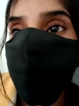 Snapshot of Aaisha-16 chatting on 11/24/25, 01:49 Aaisha-16 online show from 11/24/25, 01:49