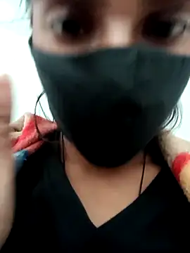 Snapshot of Aaisha-16 chatting on 11/17/25, 02:59 Aaisha-16 online show from 11/17/25, 02:59