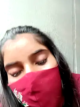 Snapshot of Aaisha-16 chatting on 10/24/25, 01:59 Aaisha-16 online show from 10/24/25, 01:59