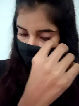 Snapshot of Aaisha-16 chatting on 10/30/25, 02:54 Aaisha-16 online show from 10/30/25, 02:54